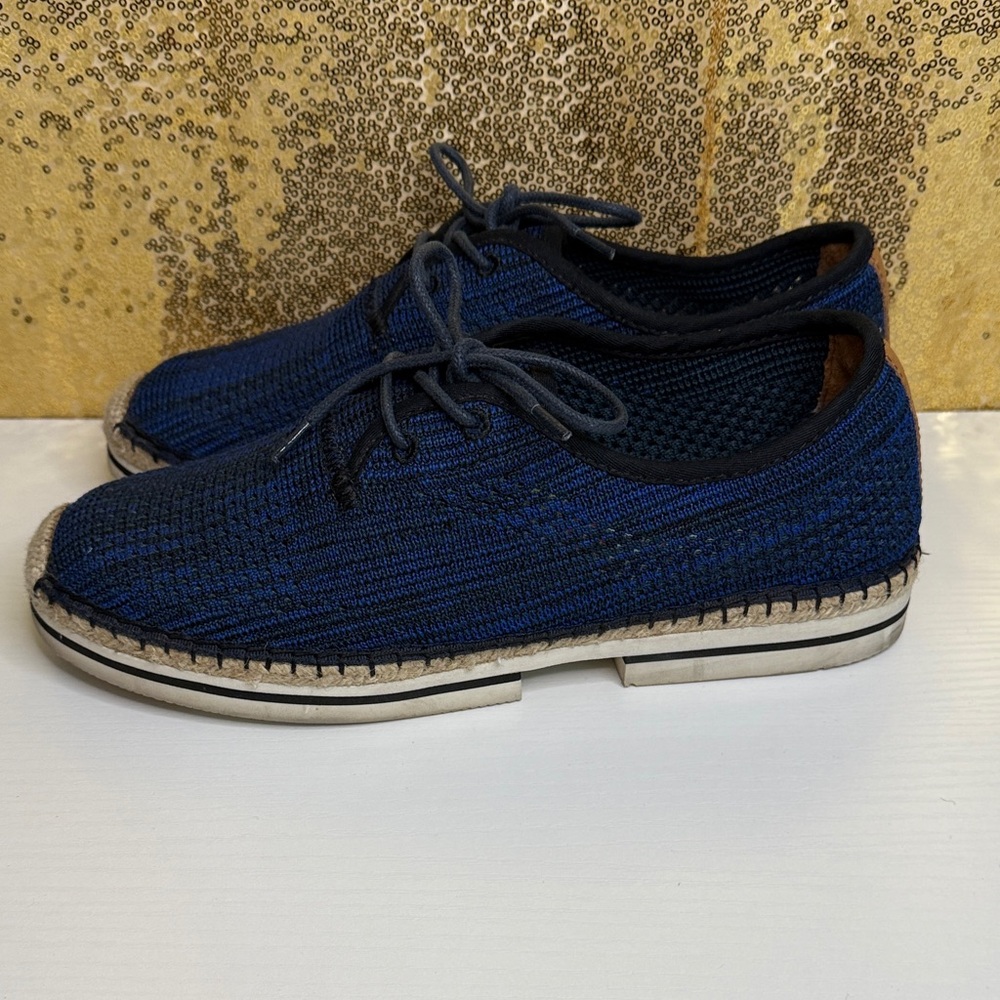 Elegant Blue Loafers for Men - Picture 4 of 8